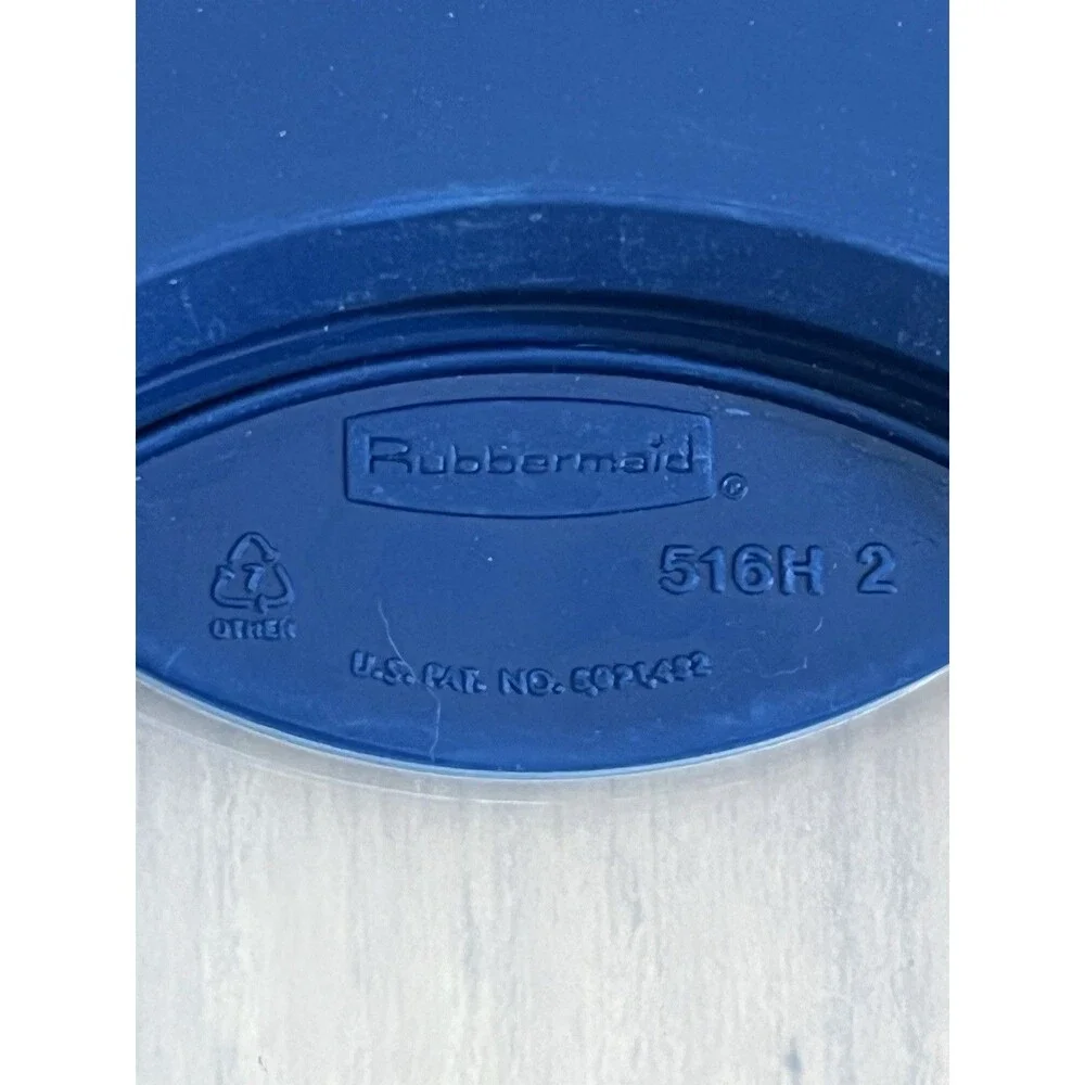Rubbermaid gallon cereal